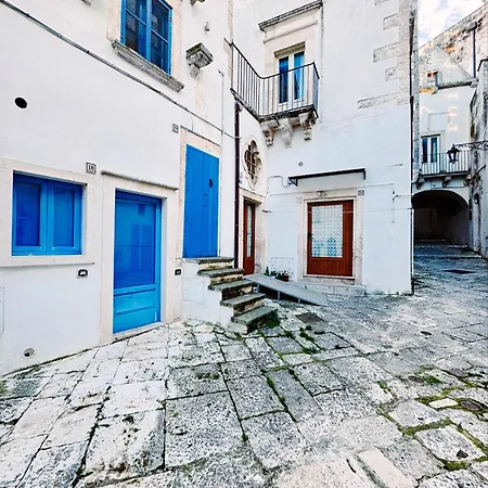 Azzurra